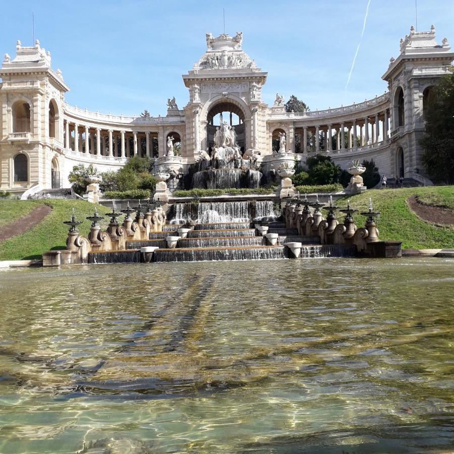 Le Logis Du Palais Apartment Marseille Bagian luar foto
